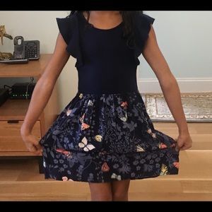 Girls dress